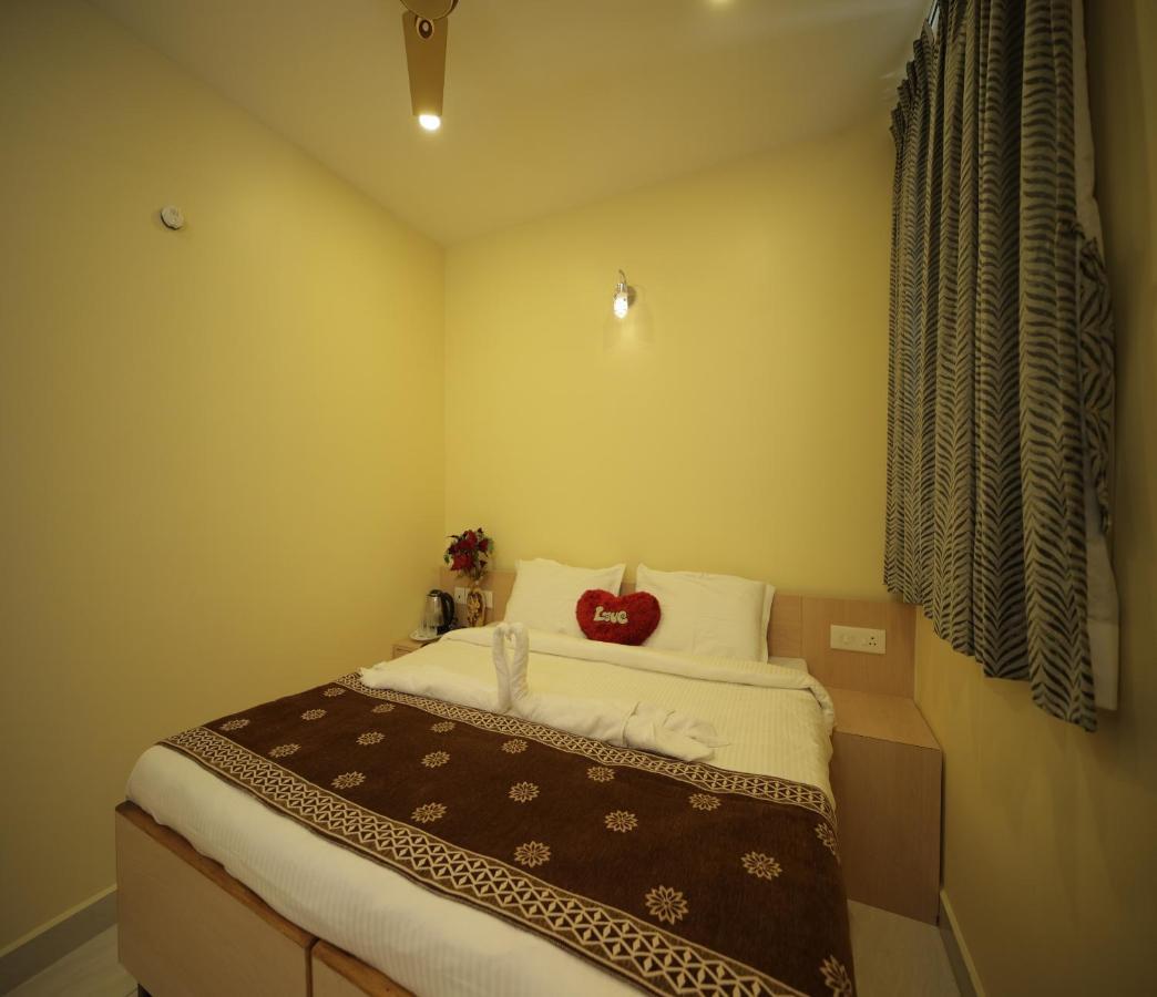 Nadanam Inn Pondicherry Ngoại thất bức ảnh