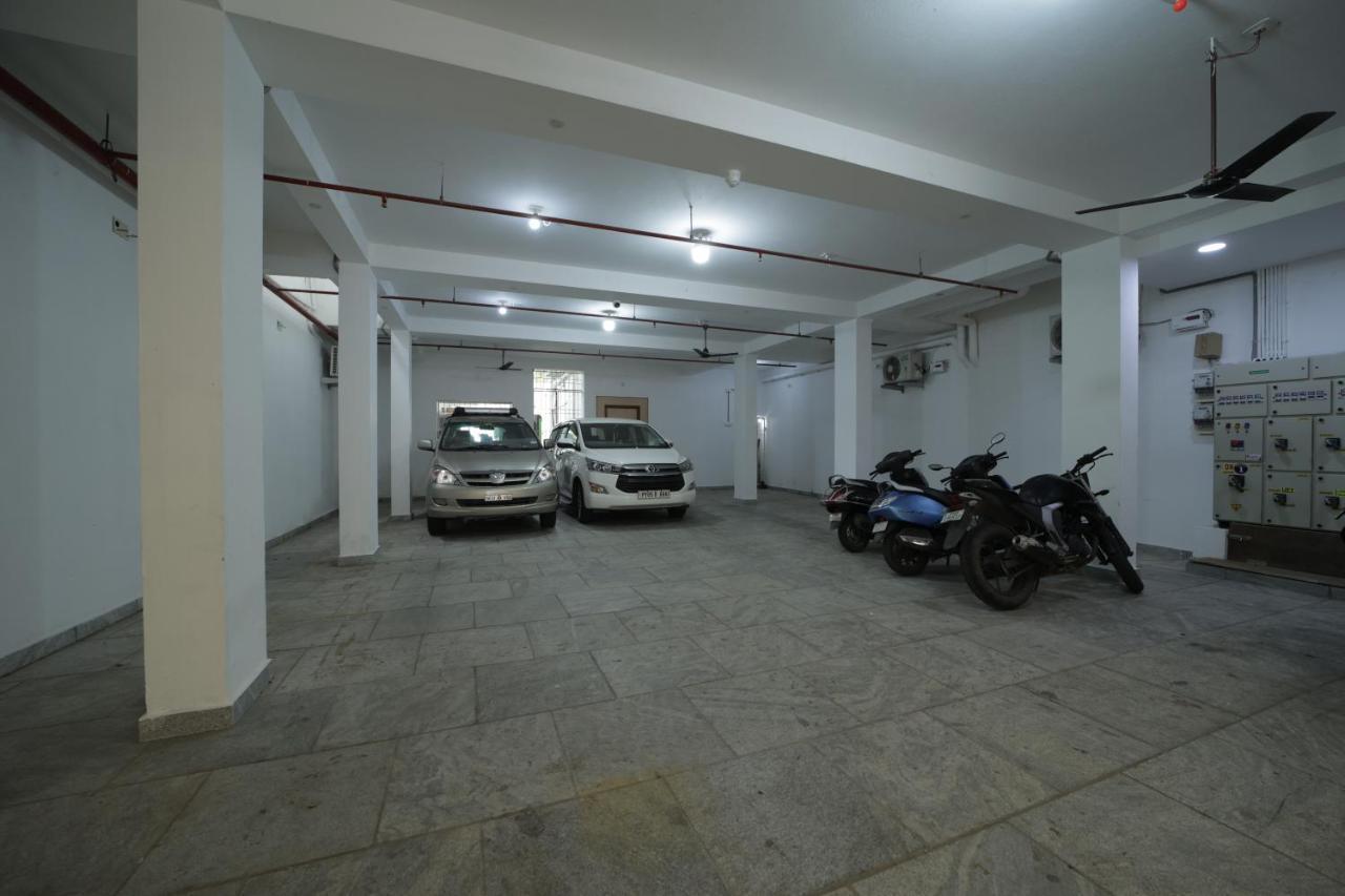 Nadanam Inn Pondicherry Ngoại thất bức ảnh