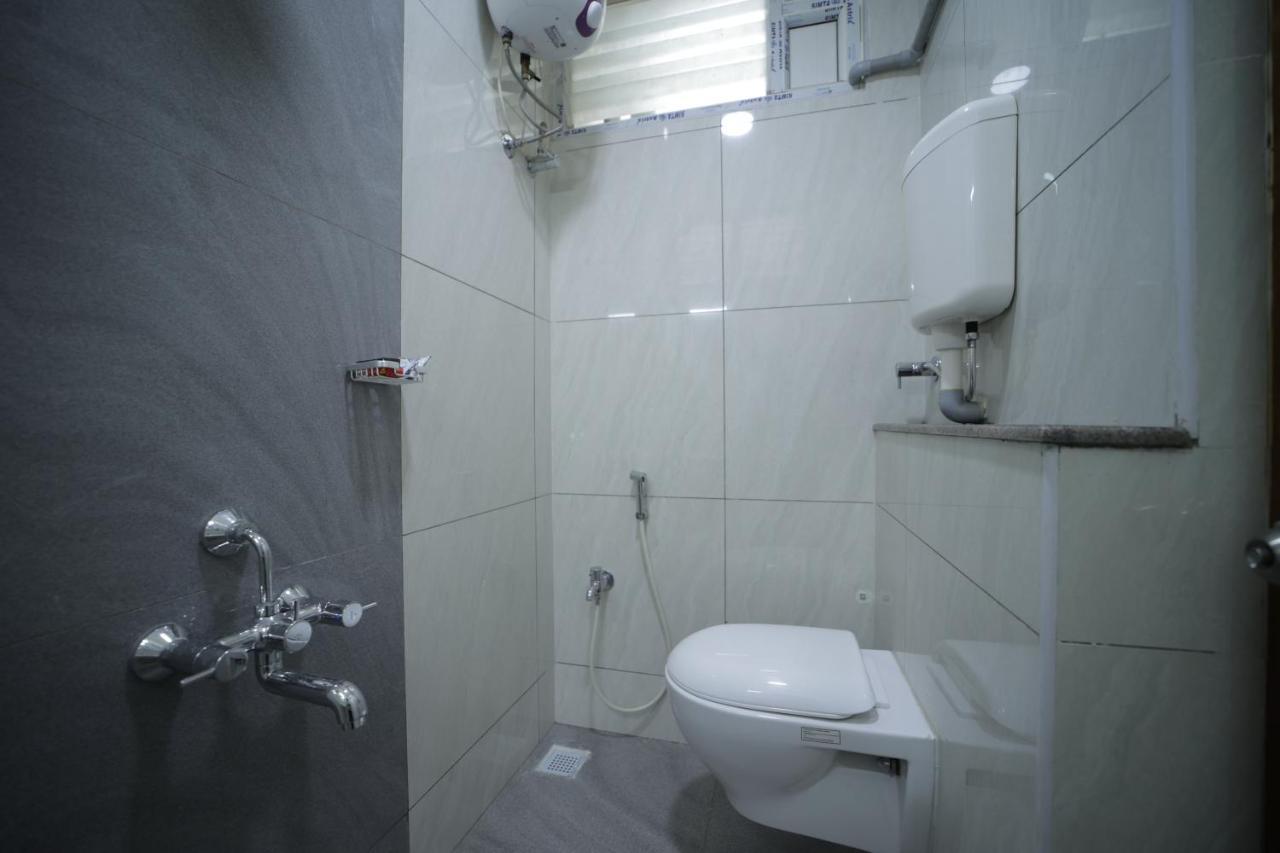 Nadanam Inn Pondicherry Ngoại thất bức ảnh