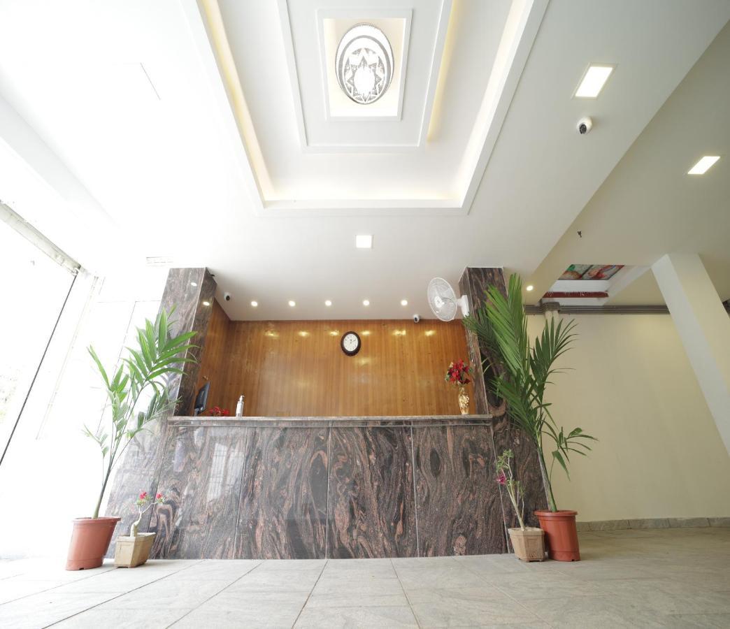 Nadanam Inn Pondicherry Ngoại thất bức ảnh