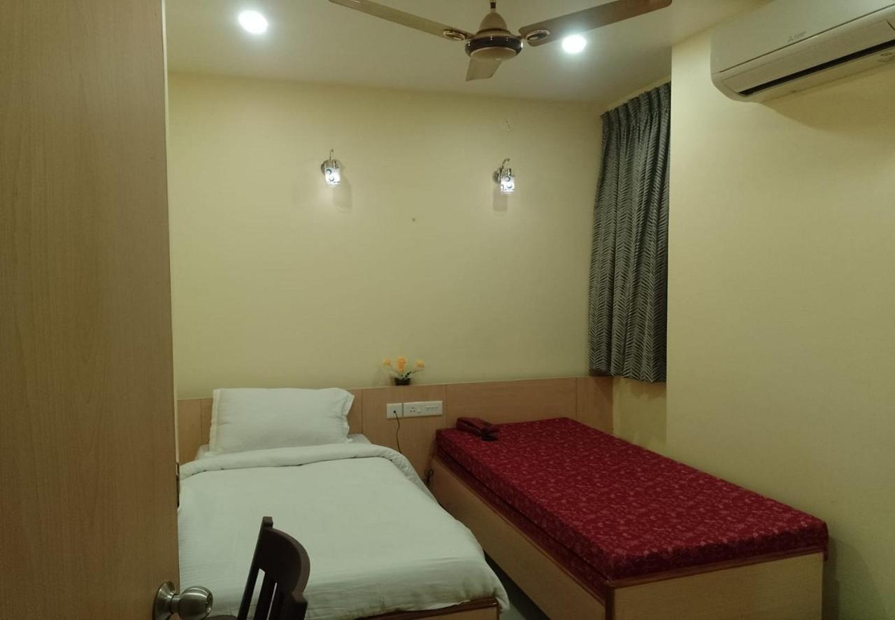 Nadanam Inn Pondicherry Ngoại thất bức ảnh